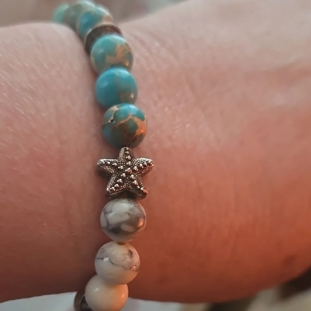 Turquoise and White Beaded Bracelet